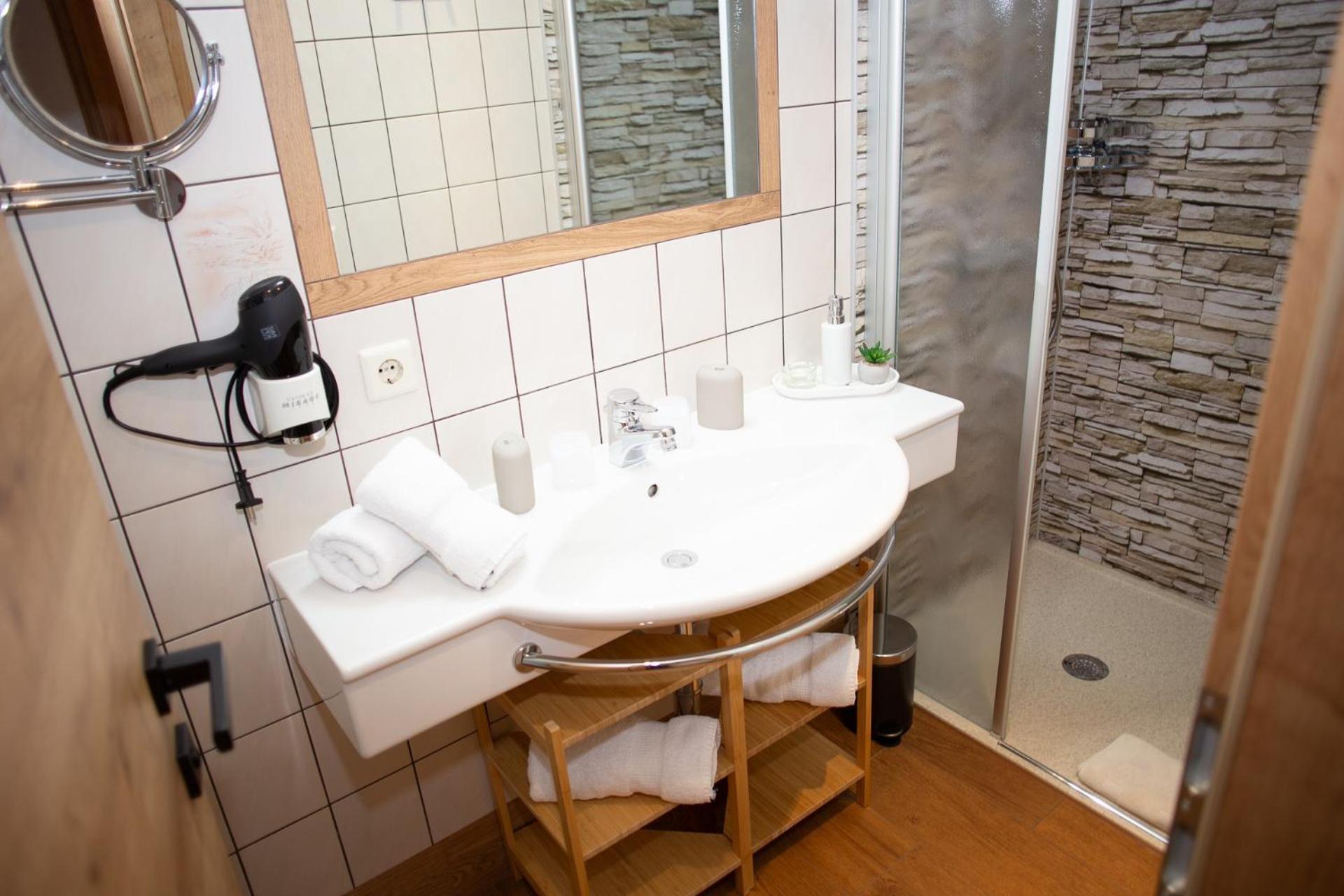 Appartement-gaestehaus Ursula